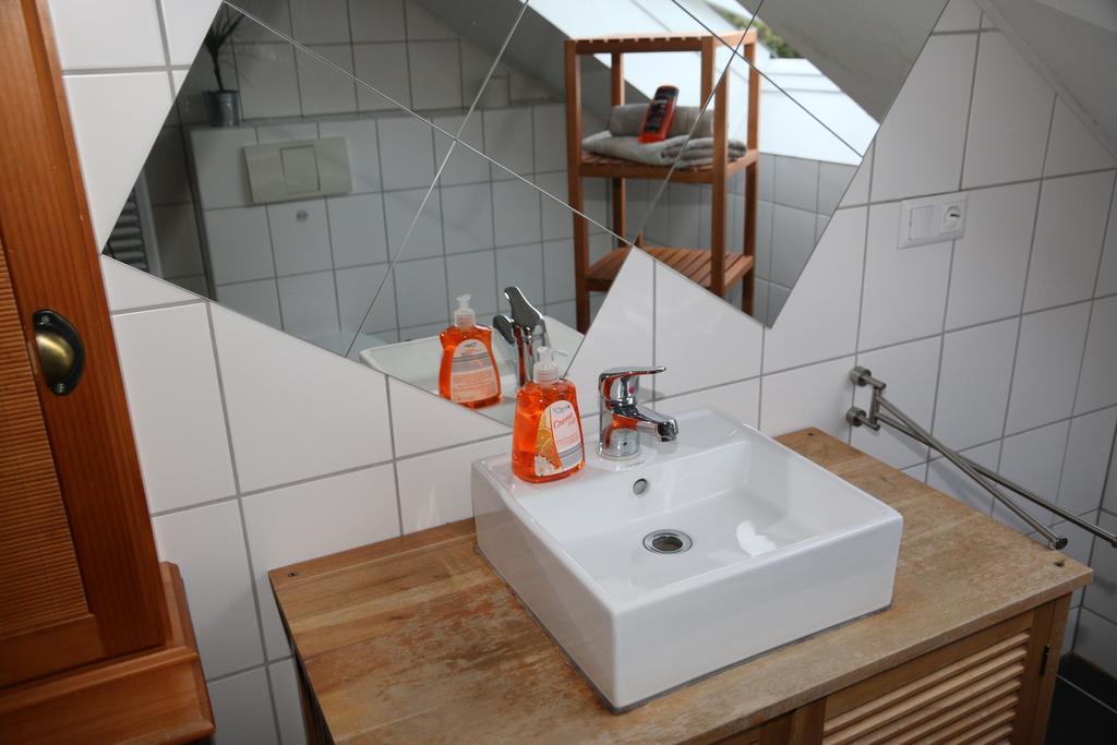 Nadines Ferienwohnung Krefeld Exterior photo