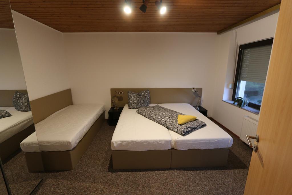 Nadines Ferienwohnung Krefeld Exterior photo
